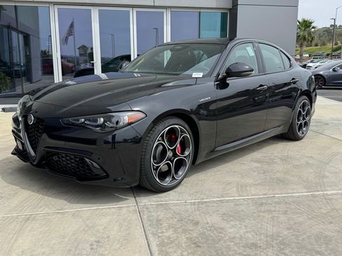 New 2026 Alfa Romeo Giulia RWD image 3