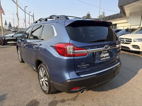 Used 2022 Subaru Ascent Touring AWD/4WD image 4