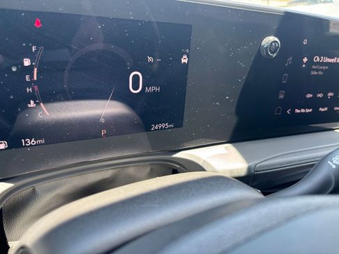 Used 2025 Buick Encore GX Preferred image 39