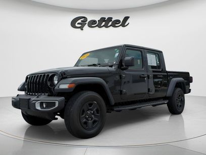 Used 2023 Jeep Gladiator Sport