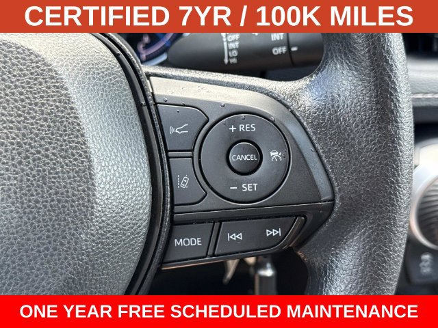 Used 2025 Toyota RAV4 LE AWD/4WD image 23