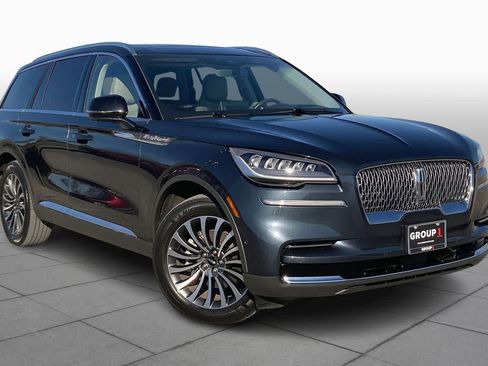 Used 2022 Lincoln Aviator Reserve w/ Equipment Group 201A image 2