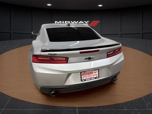 Used 2018 Chevrolet Camaro LT image 6