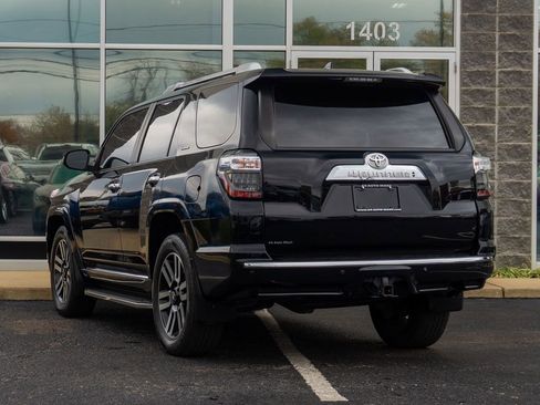 Used 2020 Toyota 4Runner SR5 image 8