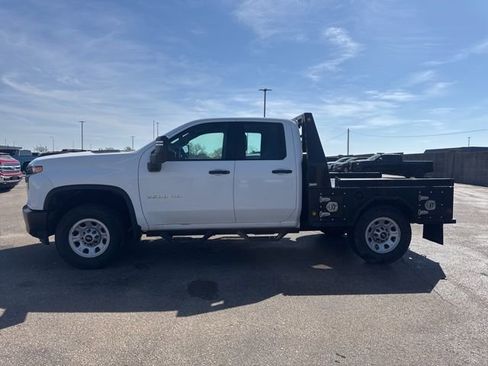 Used 2023 Chevrolet Silverado 2500 W/T w/ WT Fleet Convenience Package image 4