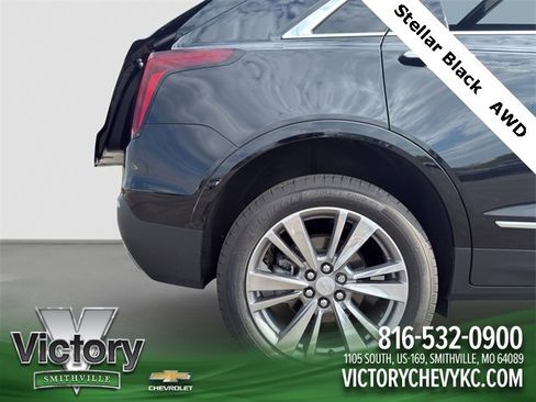 Used 2025 Cadillac XT5 Premium Luxury image 23
