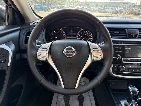 Used 2018 Nissan Altima 2.5 SL image 18