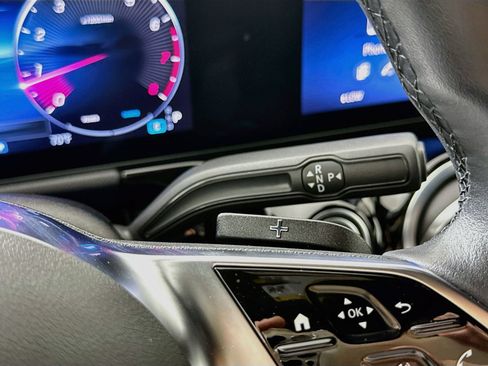Certified 2025 Mercedes-Benz GLA 250 image 17
