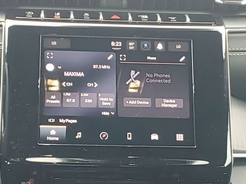 New 2025 Jeep Grand Cherokee L Laredo image 27