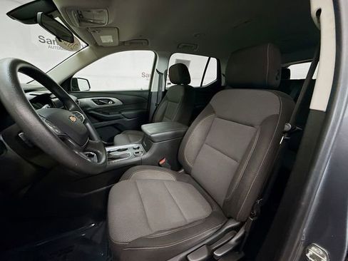 Used 2020 Chevrolet Traverse LS image 20