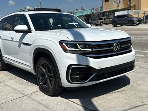 Used 2022 Volkswagen Atlas SEL R-Line AWD/4WD image 17