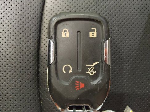 Used 2023 GMC Terrain AT4 image 32