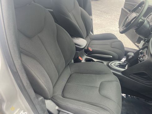 Used 2013 Dodge Dart SE w/ Value Group image 20