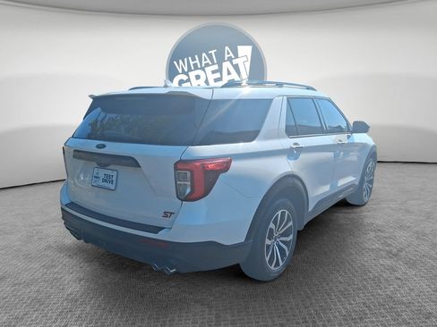 Used 2020 Ford Explorer ST w/ Premium Technology Package AWD/4WD image 3