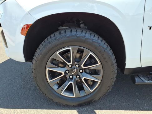 Used 2021 Chevrolet Tahoe Z71 AWD/4WD image 9