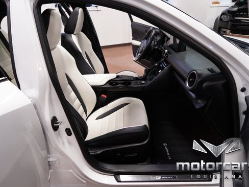 Used 2022 Lexus IS 350 F Sport RWD image 31