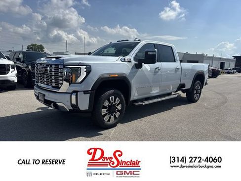 New 2026 GMC Sierra 3500 Denali AWD/4WD image 1