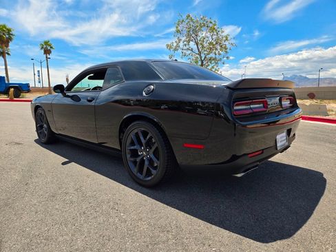 Used 2023 Dodge Challenger R/T w/ Blacktop Package RWD image 5