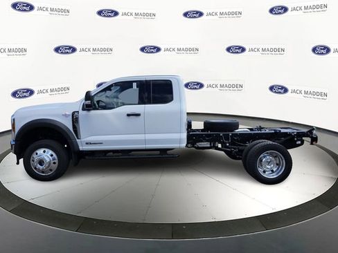 New 2026 Ford F450 XLT image 2