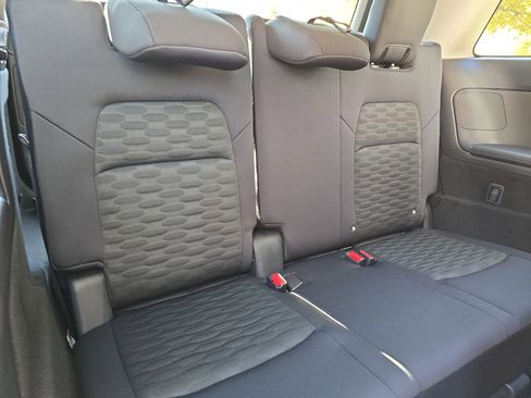 New 2025 Nissan Pathfinder SV image 12