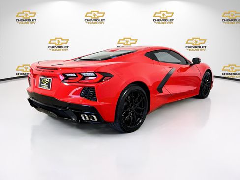 Used 2024 Chevrolet Corvette Stingray Coupe w/ 1LT RWD image 8