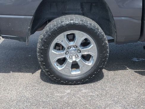 Used 2020 RAM 1500 Big Horn AWD/4WD image 11
