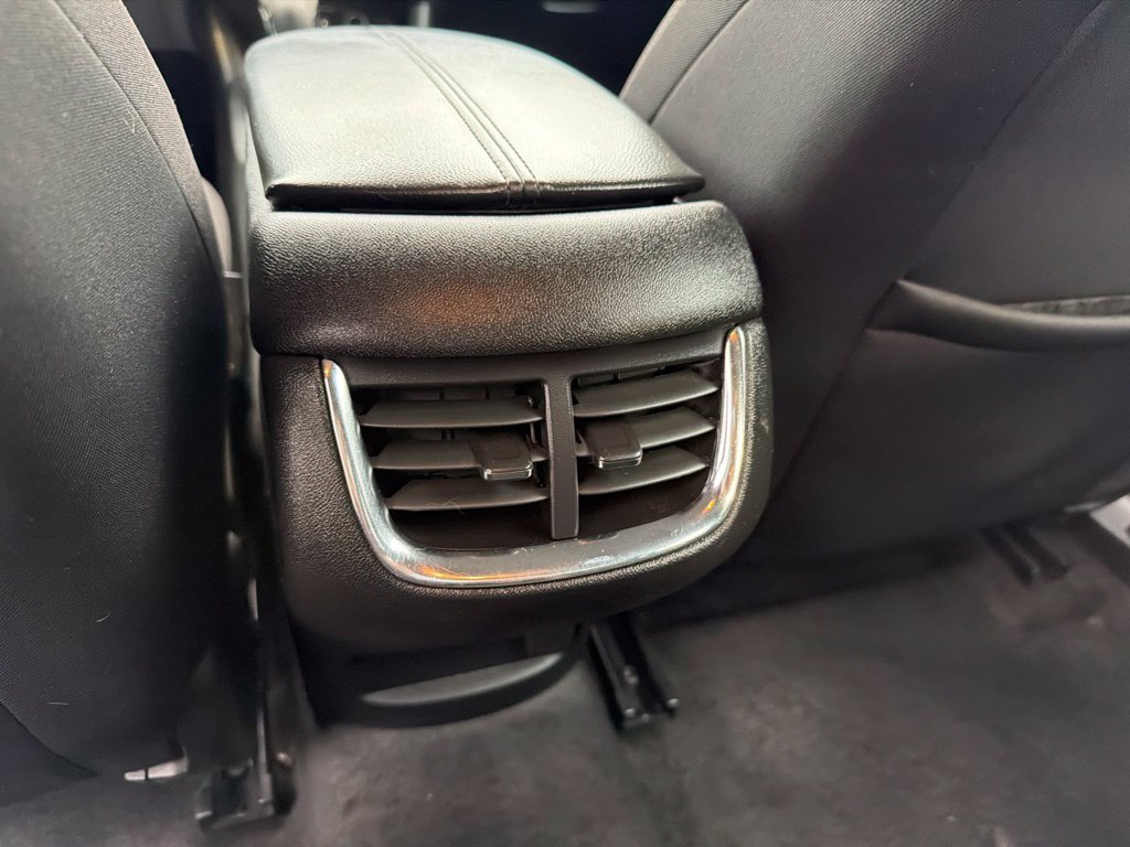 Used 2024 Chevrolet Malibu LT FWD image 30