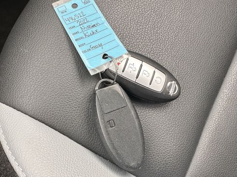 Used 2022 Nissan Kicks SR w/ Premium Package FWD image 25