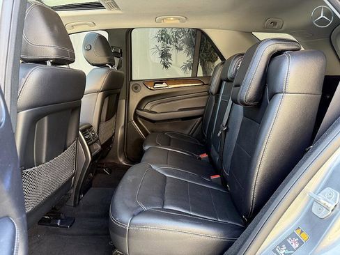 Used 2014 Mercedes-Benz ML 350 BlueTEC w/ Premium 1 Package image 25