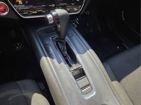 Used 2022 Honda HR-V EX image 29