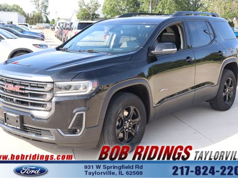 Used 2022 GMC Acadia AT4 w/ Technology Package AWD/4WD image 1