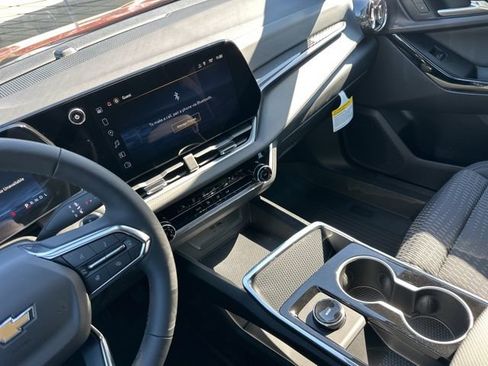 New 2026 Chevrolet Equinox LT image 26