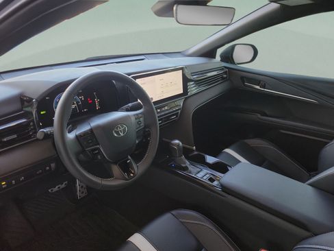 Certified 2025 Toyota Camry SE w/ Multimedia Upgrade Package FWD image 9