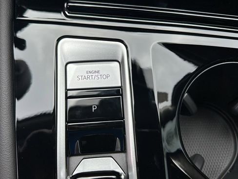 New 2026 Volkswagen Atlas Peak Edition image 26