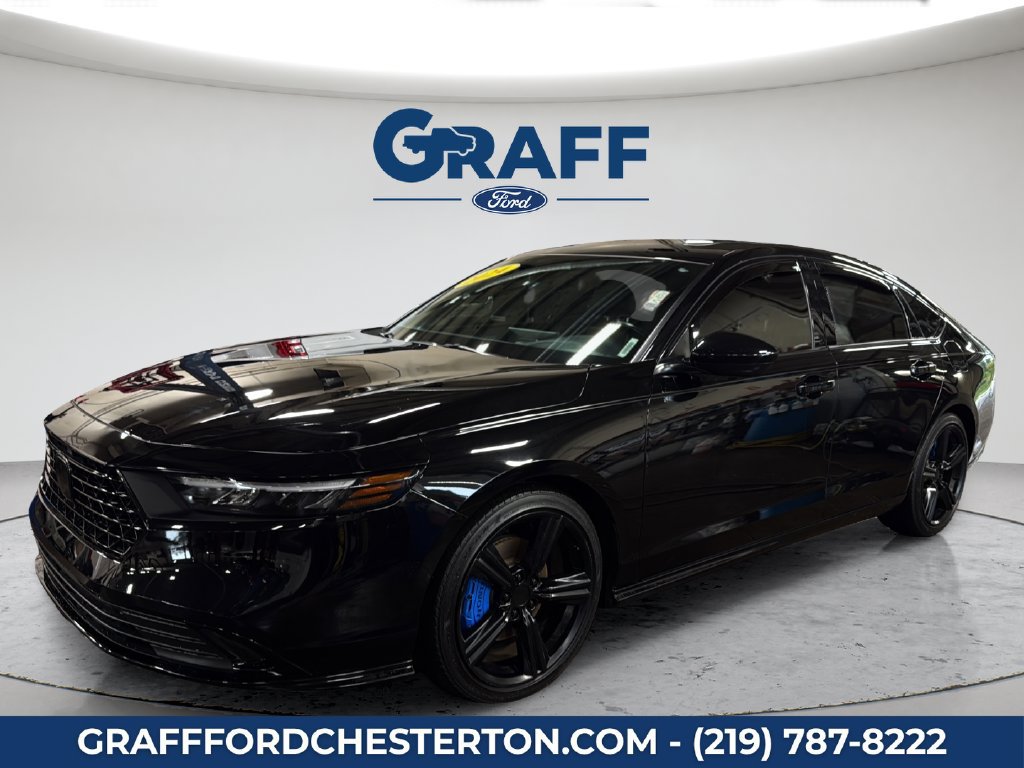 Used 2024 Honda Accord Sport image 2