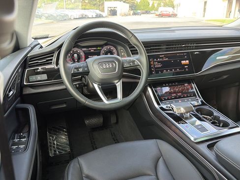 Used 2023 Audi Q8 Premium Plus AWD/4WD image 19
