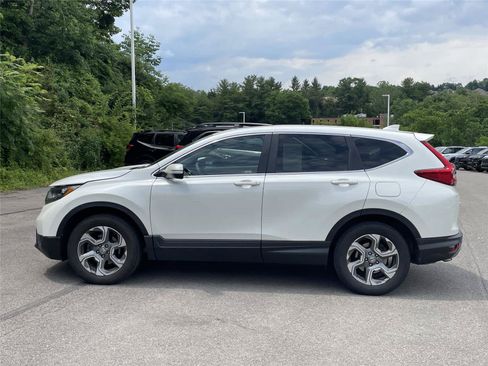 Used 2018 Honda CR-V EX image 2