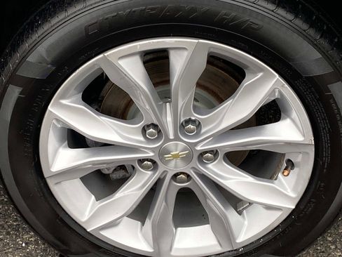 Used 2021 Chevrolet Malibu LT image 26