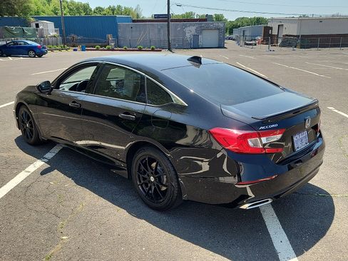 Used 2022 Honda Accord Sport Special Edition image 4