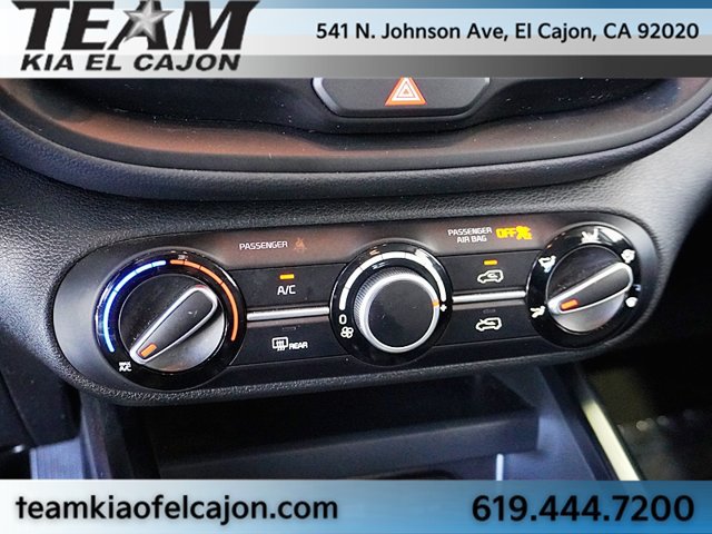 Certified 2025 Kia Soul LX w/ LX Technology Package FWD image 28