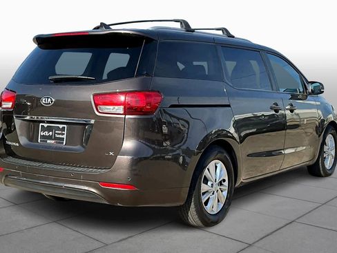 Used 2016 Kia Sedona LX w/ Option Group 020 image 11