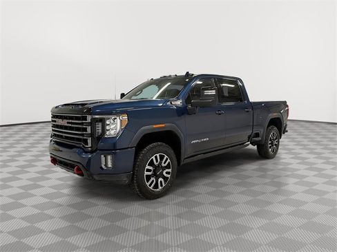 Used 2022 GMC Sierra 3500 AT4 w/ AT4 Preferred Package image 6