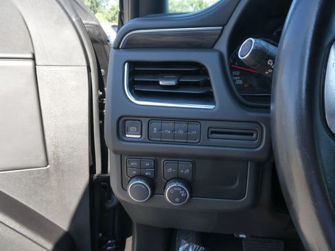 Used 2021 Chevrolet Tahoe LT AWD/4WD image 16