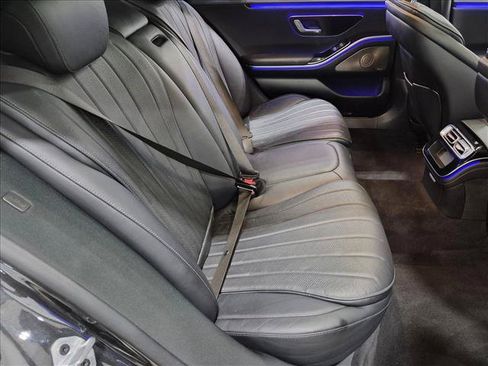 Used 2022 Mercedes-Benz S 500 4MATIC image 21