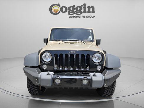 Used 2018 Jeep Wrangler Unlimited Sport AWD/4WD image 8