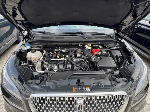 Used 2022 Lincoln Corsair AWD w/ Equipment Group 101A image 17