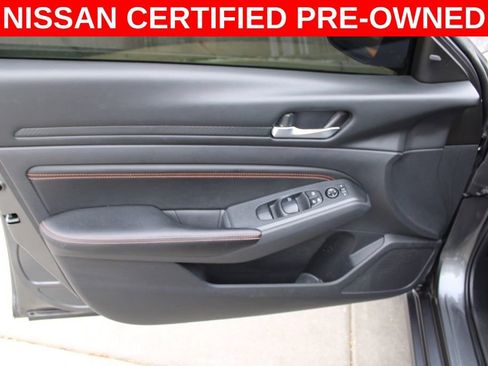 Certified 2022 Nissan Altima 2.5 SR image 18