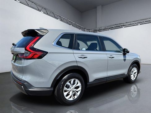 Used 2023 Honda CR-V LX image 7