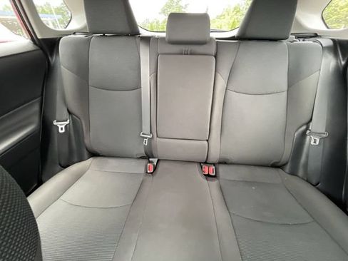 Used 2021 Toyota RAV4 LE FWD image 16