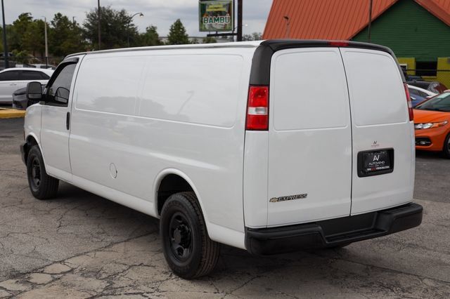 Used 2022 Chevrolet Express 2500 Extended w/ Driver Convenience Package RWD image 8